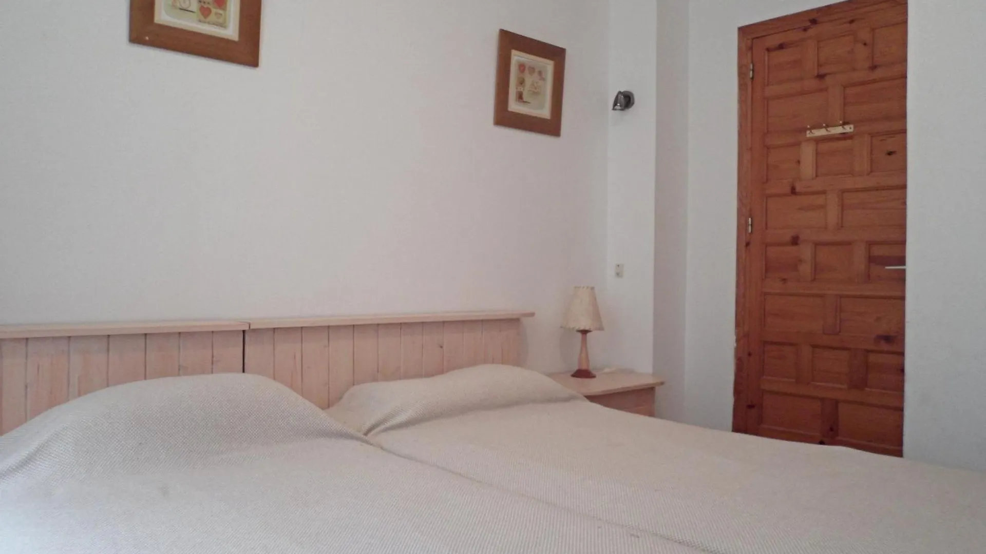 Acapulco Playa 7 Menyber Apartment Nerja Spain